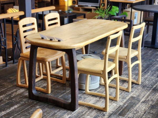 桐ダイニングテーブルセット